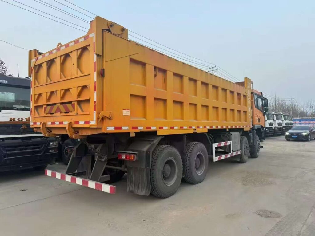 Shacman 8×4 Dump Truck 1e2f825801206063a87cecbb46fd78c1