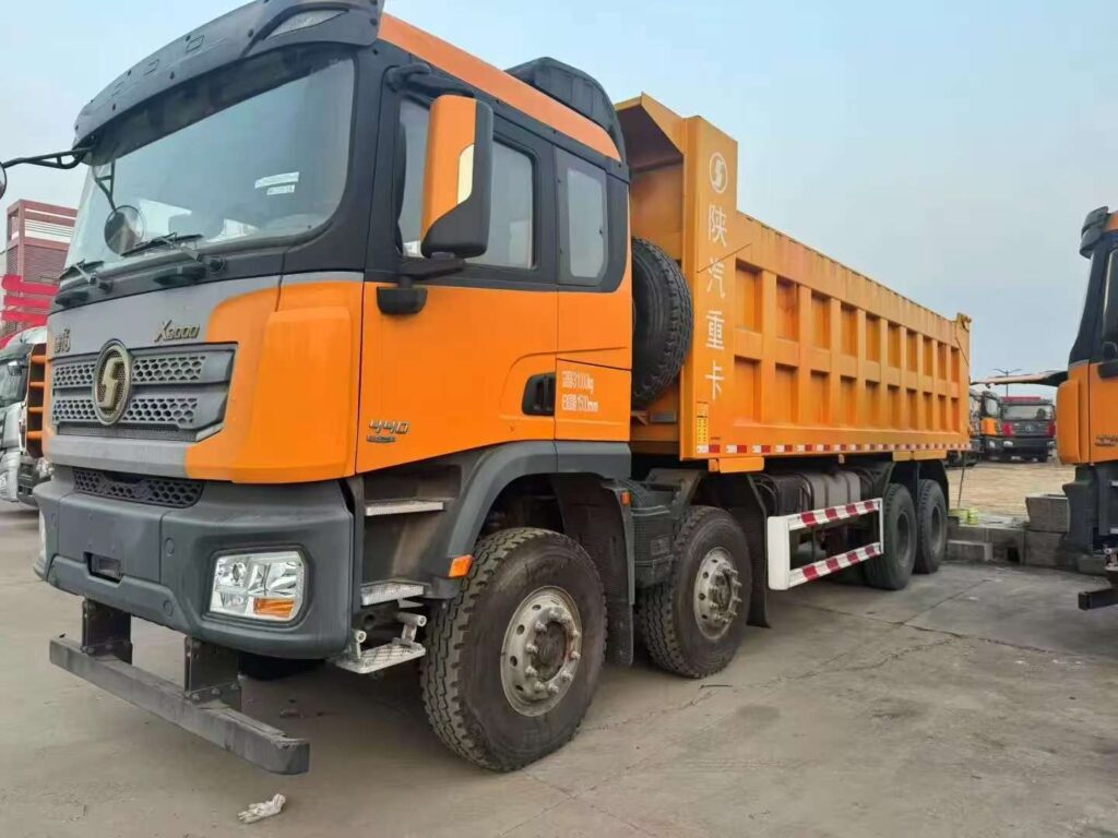 Shacman 8×4 Dump Truck 60015df54551f140dd4a953c65d7ffed