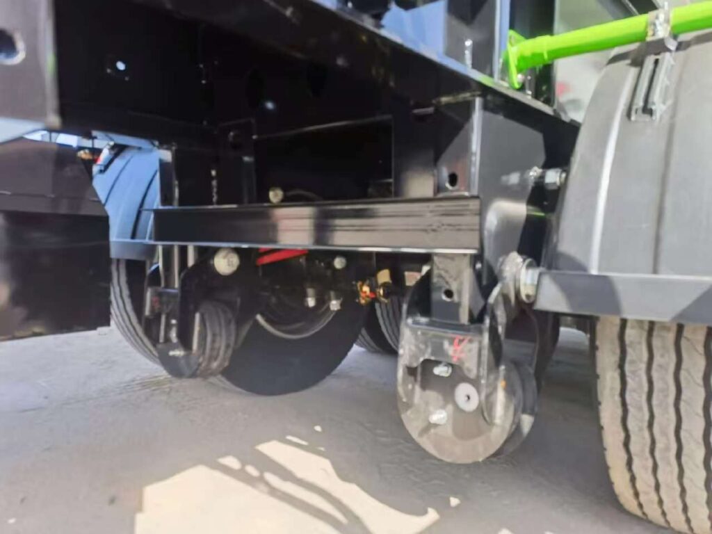 dump semi-trailer 6d2c00d180c73cb145299b067dc0eed7