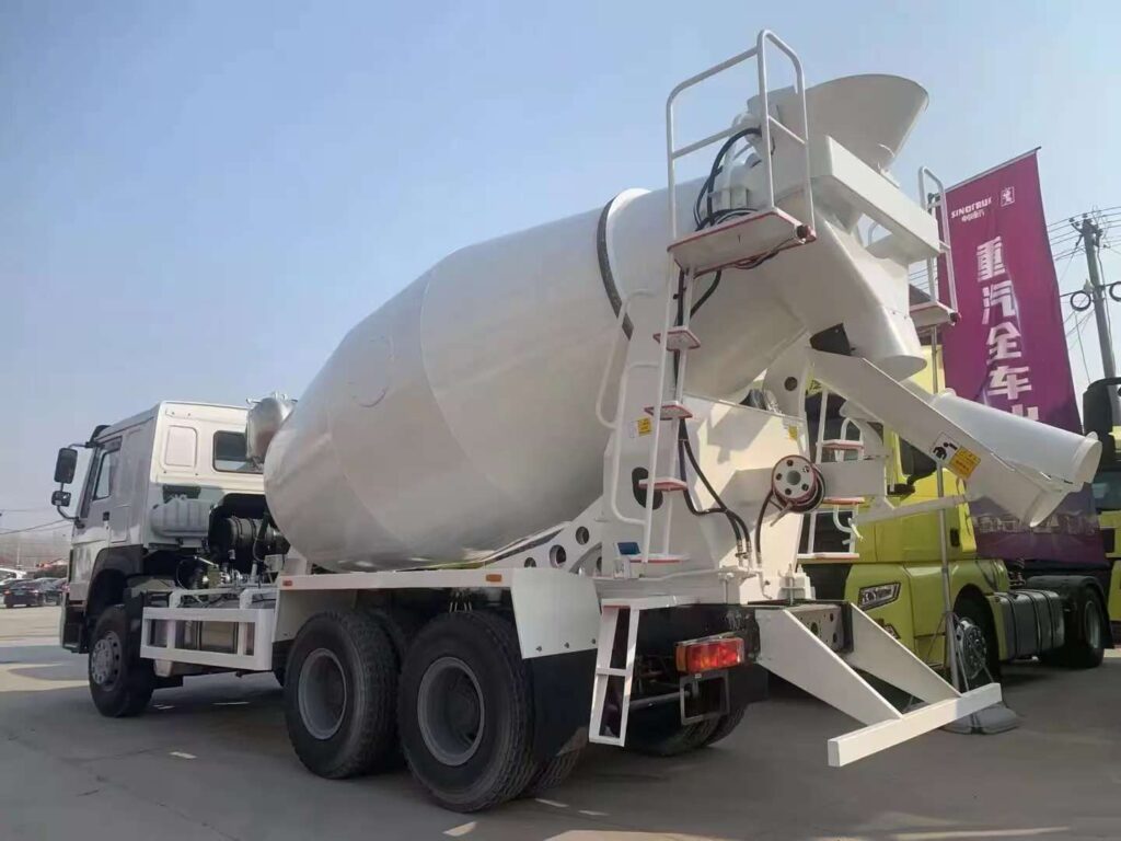 HOWO 6×4 Mixer Tank a9a12f8f95c3ee375a4fa2ab22bdad90